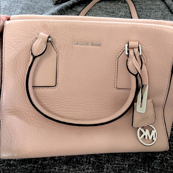 SOLD Michael Kors handbag - Picture 2 of 6